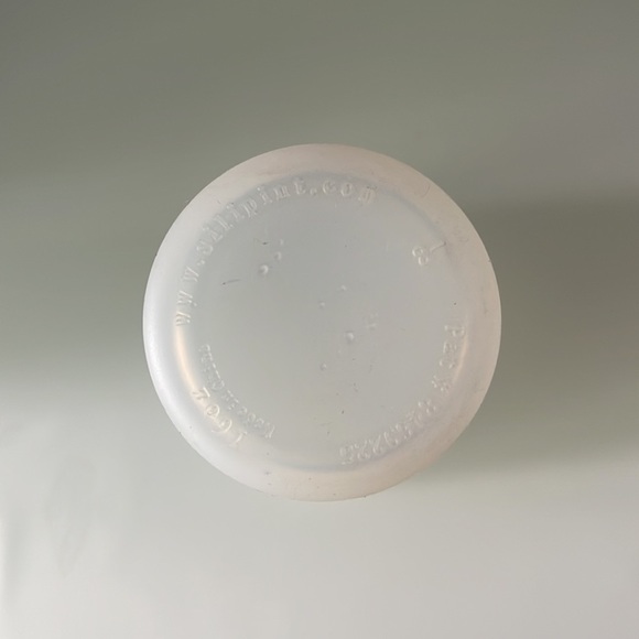 { Silipint } - Reformation Brewery Silicone Pint Cup - Picture 4 of 4